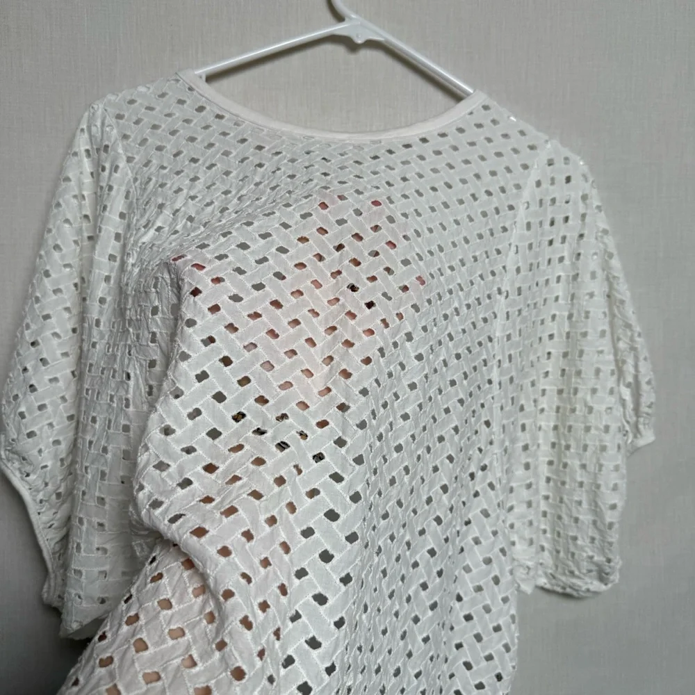 Zara White Eyelet Puff Sleeve Top Size L Cotton
